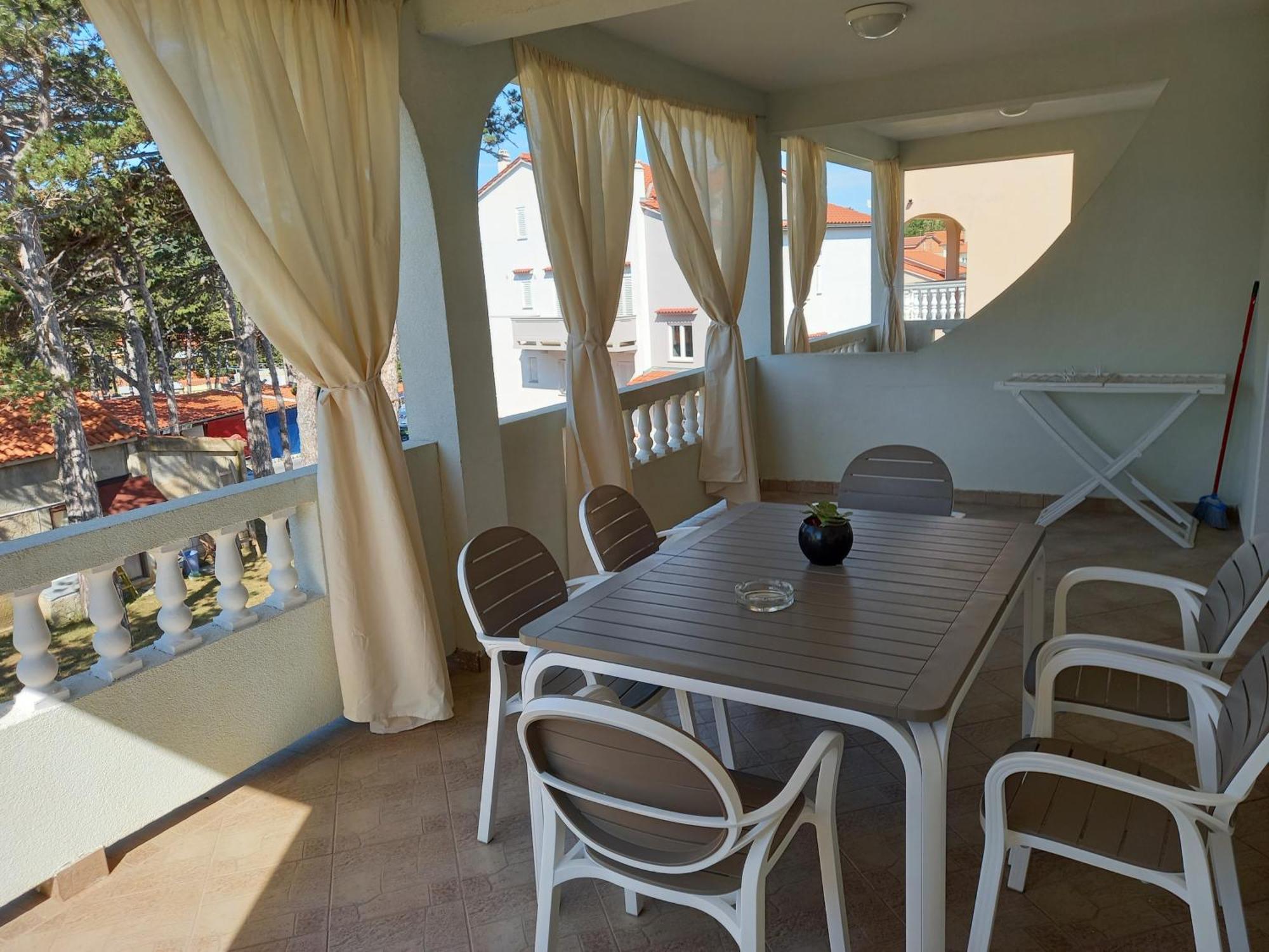 לופאר Apartmani Ivana חדר תמונה